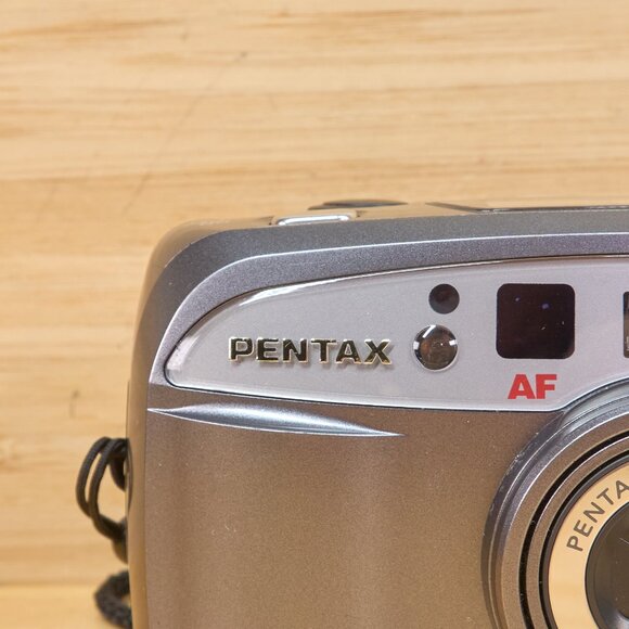 Pentax Espio 80V Point and Shoot 35mm Film Camera - Picture 3 of 8